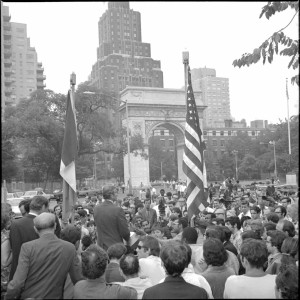 Mayor Lindsay addresses crowd at redesign ground breaking, July 1969. Photo courtesy of NYC Parks Photo Archive.